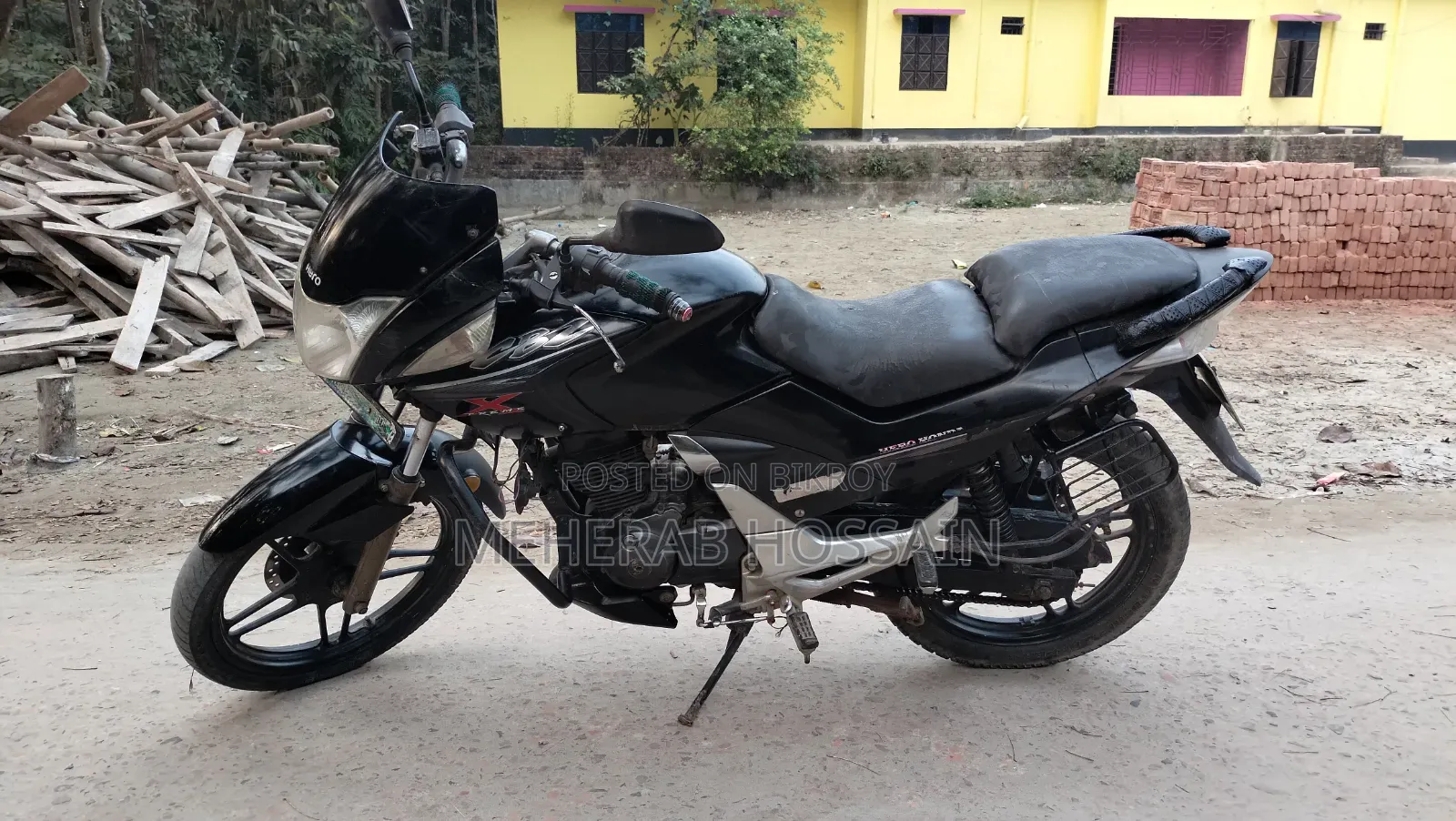 Hero Hero Hunk 150R Dual Disc ABS 2016 Black