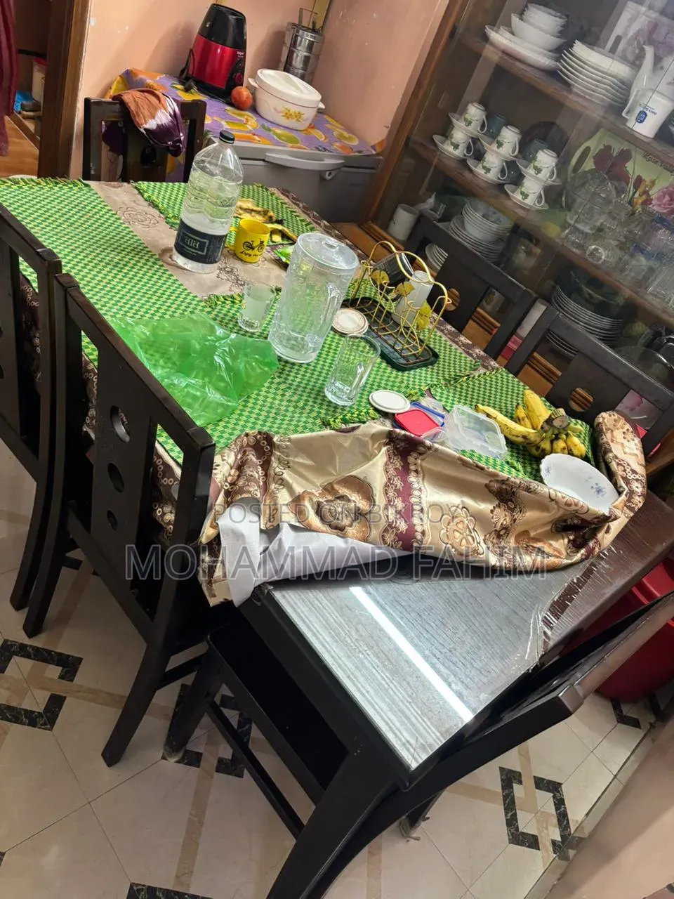 Dinning Table
