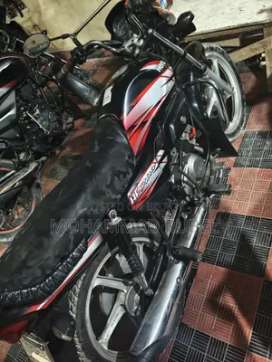 Hero Dawn 100 2018 Black