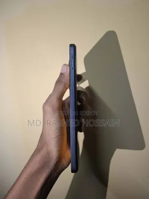 Tecno Spark 30 128 GB Blue