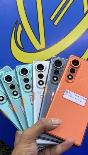 Tecno Pova Curve 256 GB Silver