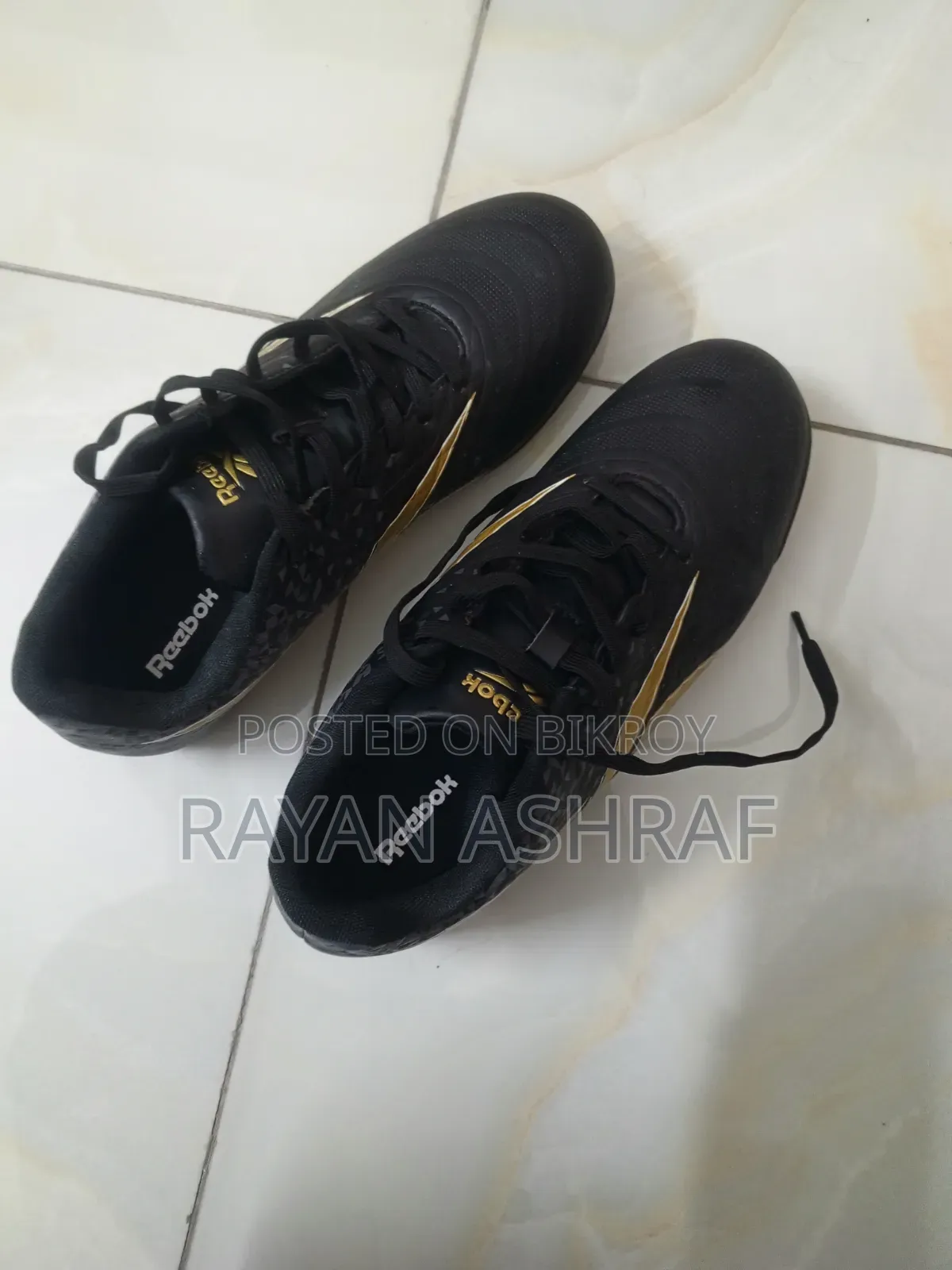 Orginal Reebok in 8k