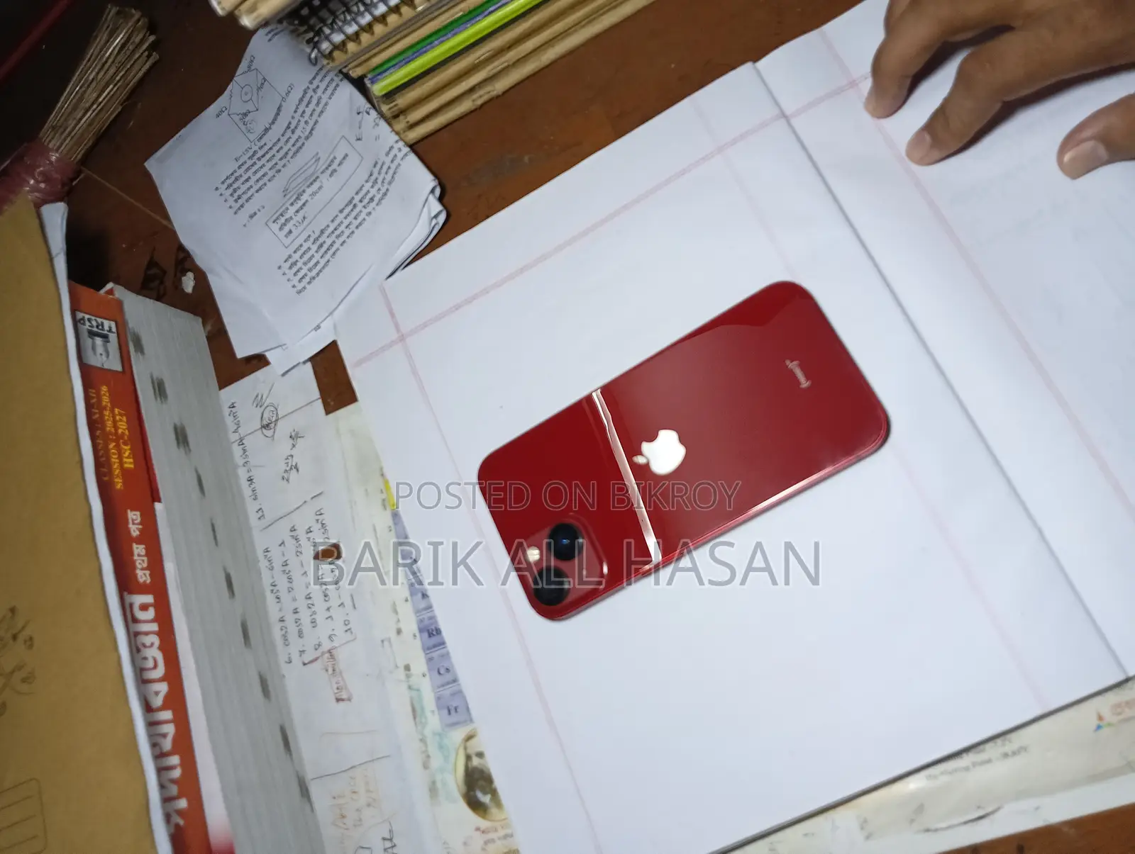 Apple iPhone 13 256 GB Red