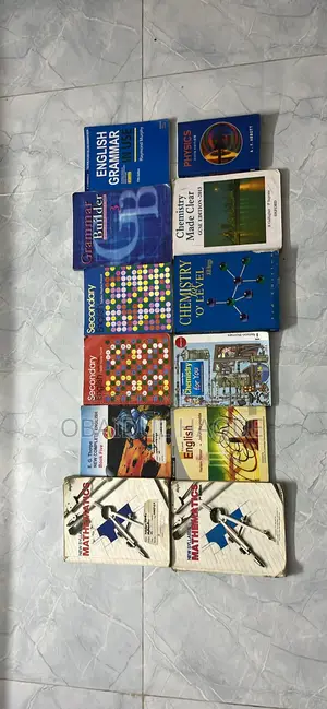 O Level / English Medium Used Books – Maths, English, Chemistry & Phy