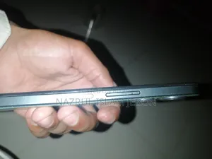 Vivo Y17s 128 GB Black