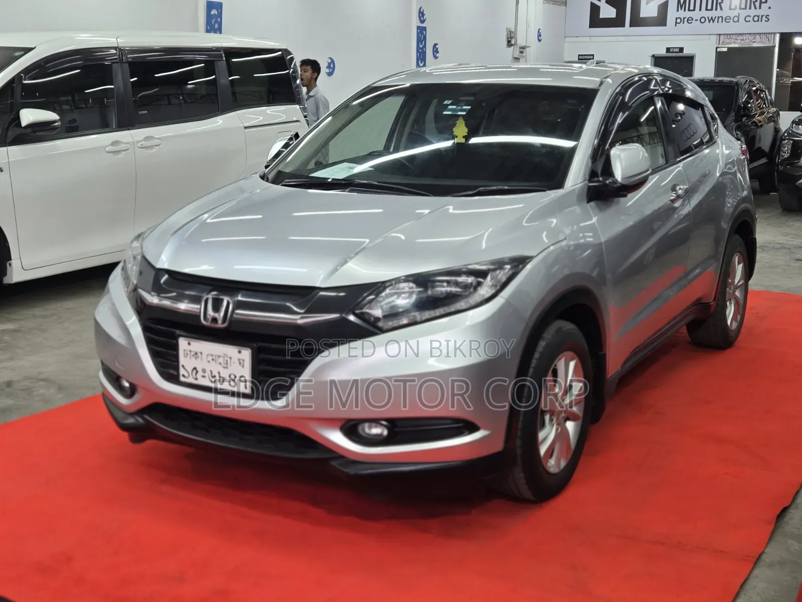 Honda Vezel 2014 Silver
