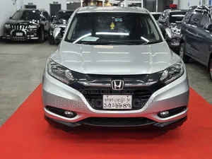 Honda Vezel 2014 Silver