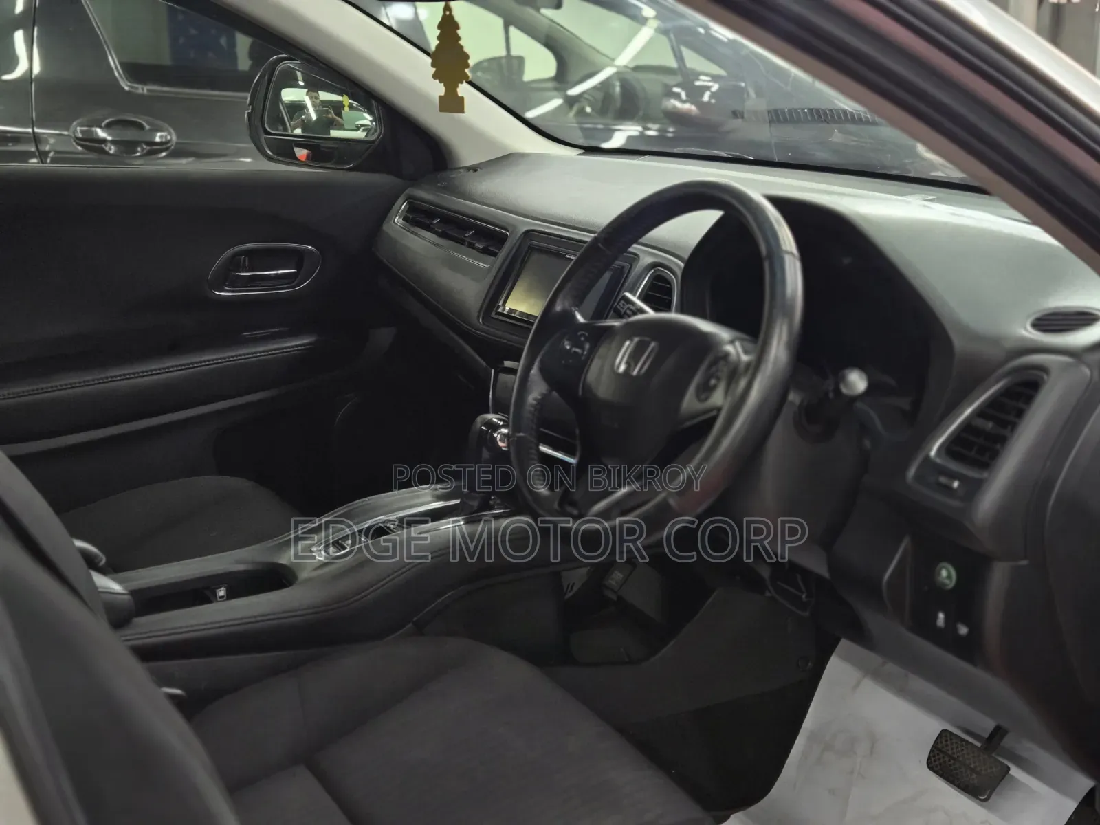 Honda Vezel 2014 Silver