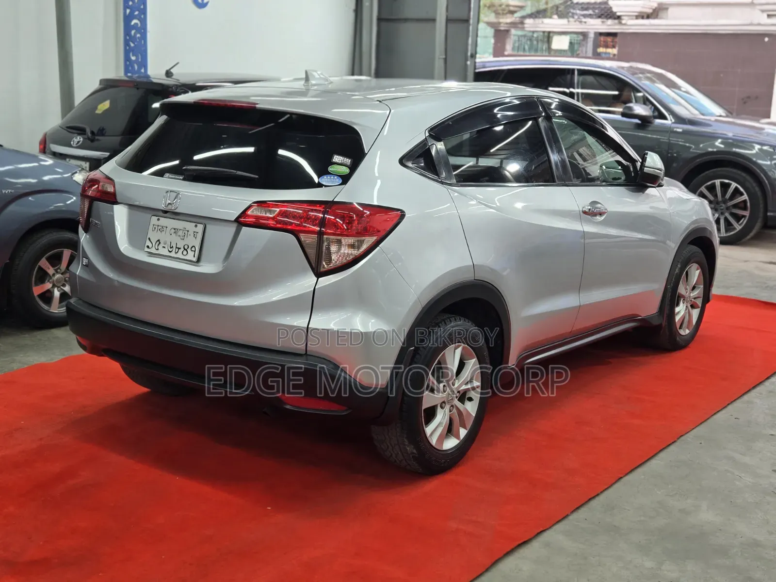 Honda Vezel 2014 Silver