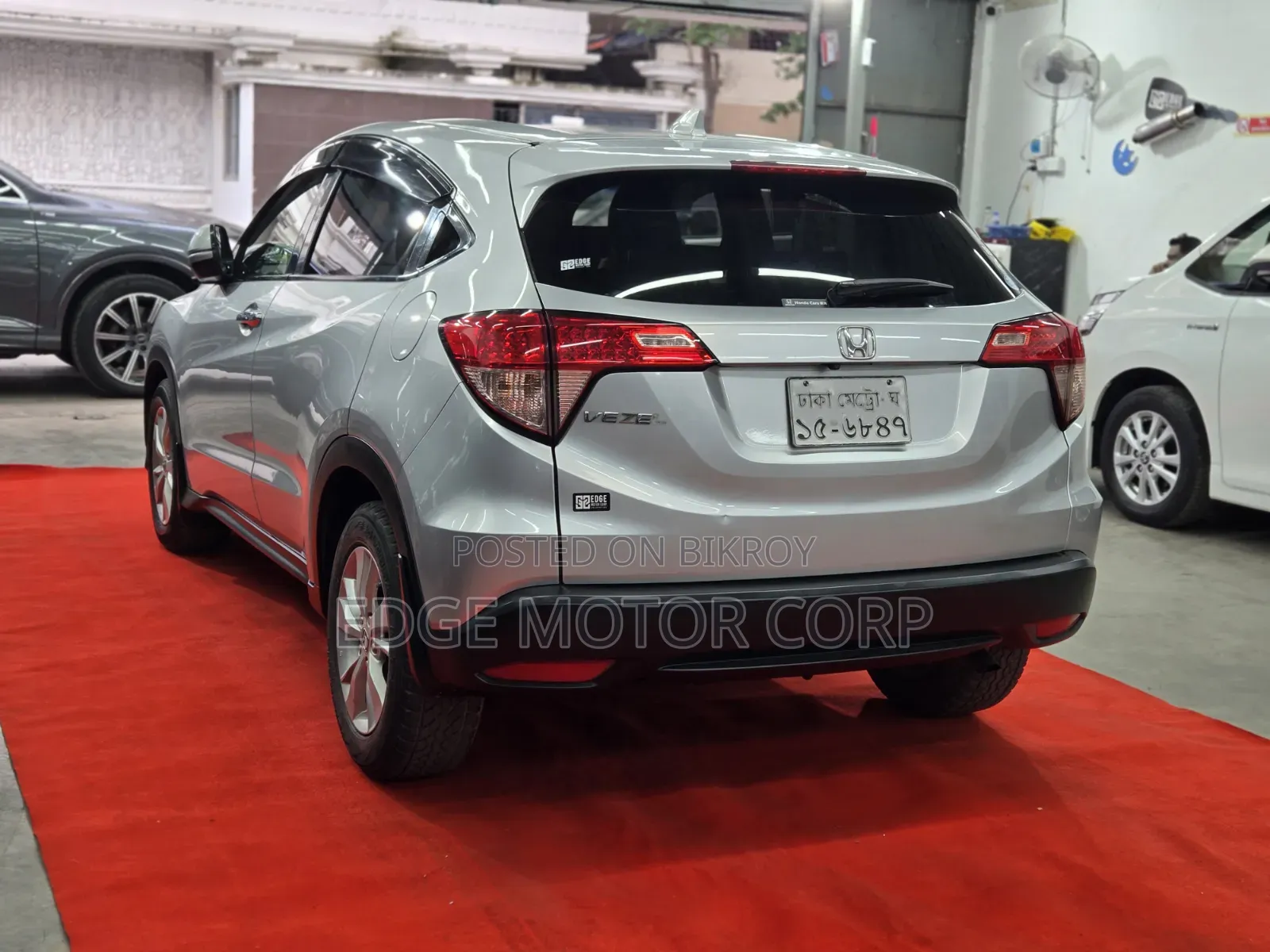 Honda Vezel 2014 Silver