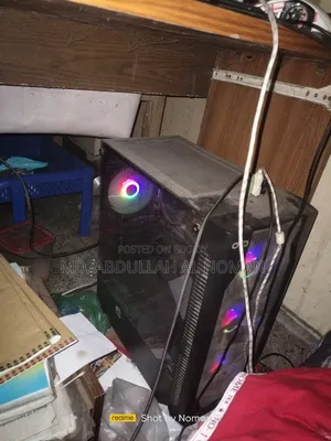 Desktop Computer MSI 8GB AMD Ryzen 5 SSD 256GB