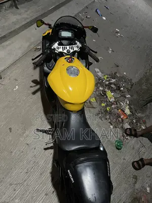 Suzuki GSX-R150 2022 Yellow