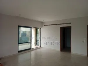 4bdrm Apartment in Gulshan for rent