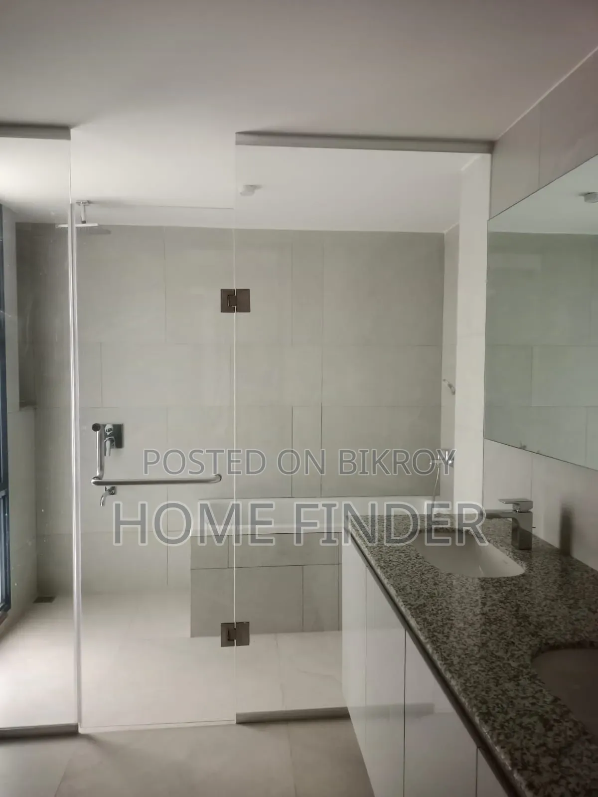 4bdrm Apartment in Gulshan for rent