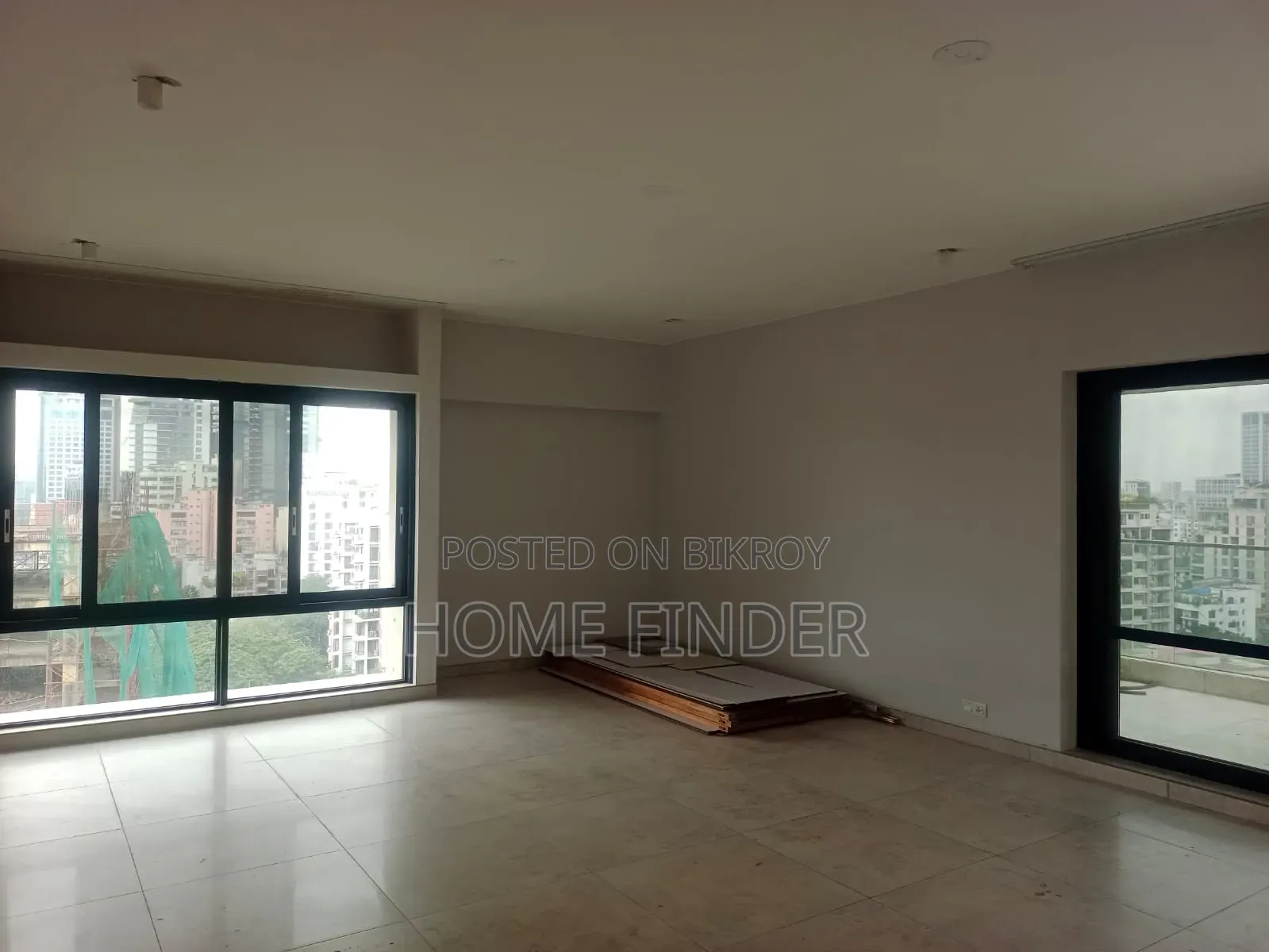 4bdrm Apartment in Gulshan for rent