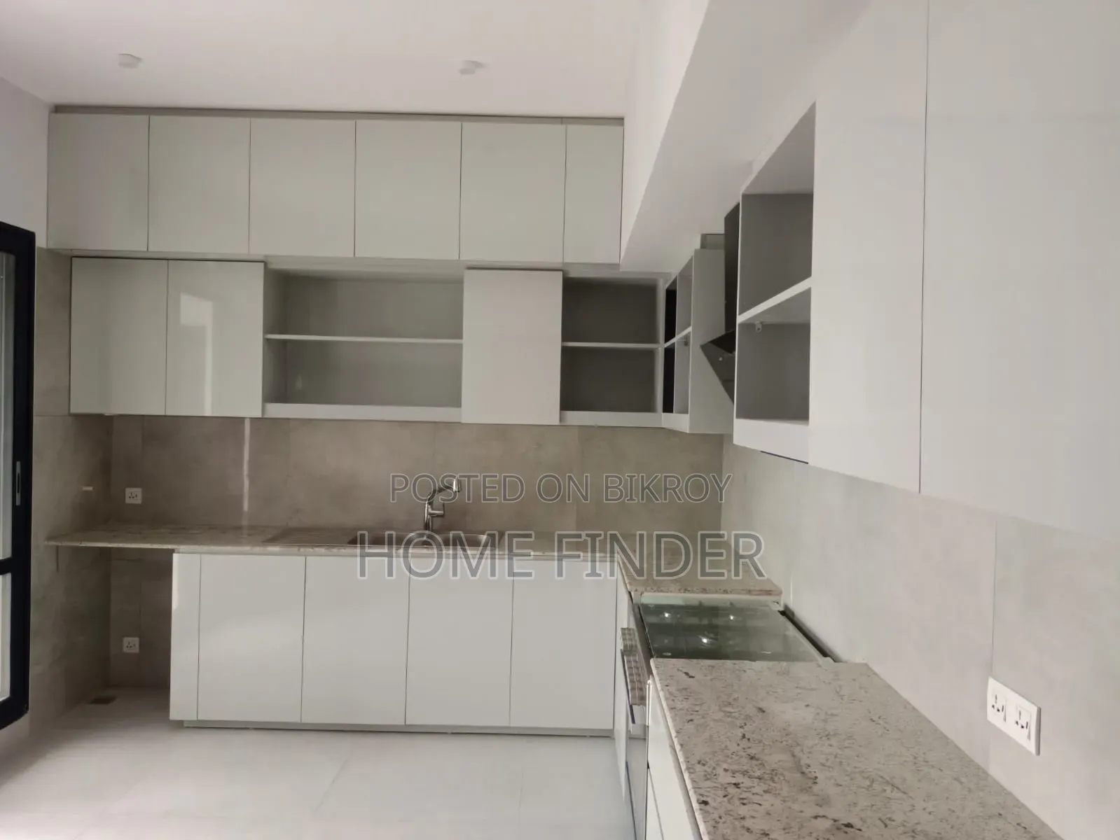 4bdrm Apartment in Gulshan for rent