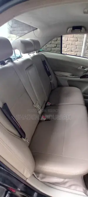 Toyota Premio 2011 Black