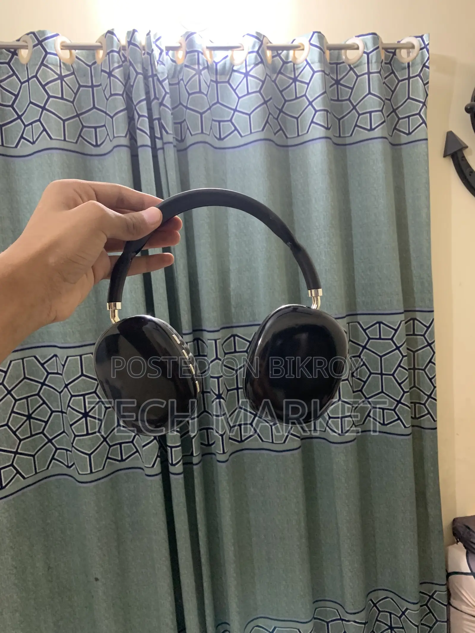 P9 Headphone
