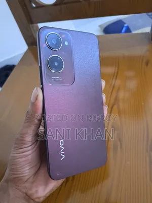 Vivo Y18 128 GB