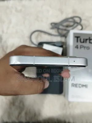 Xiaomi Redmi Turbo 4 Pro ২৫৬ জিবি সাদা
