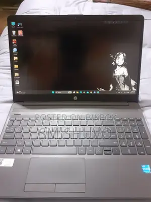 Laptop HP 250 G8 8GB Intel Core i3 HDD 1T