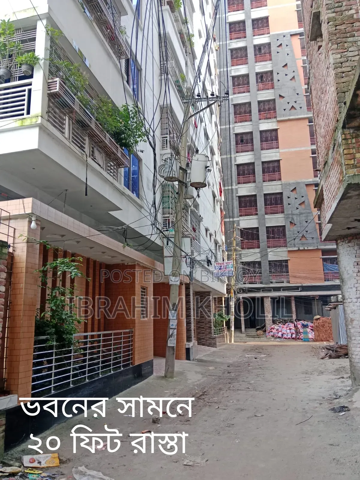 আইকন টাওয়ার, কেরানীগঞ্জে সাজানো ৩ বেডরুমের অ্যাপার্টমেন্ট বিক্রয়ের জন্য