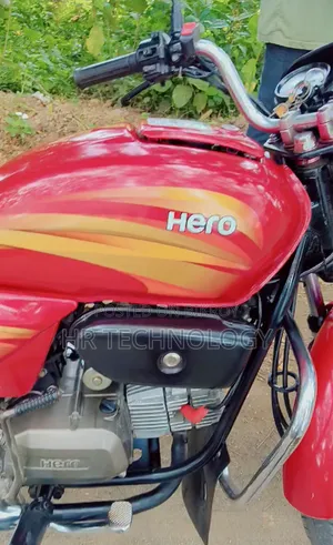 Bajaj Discover 125 2022 Orange