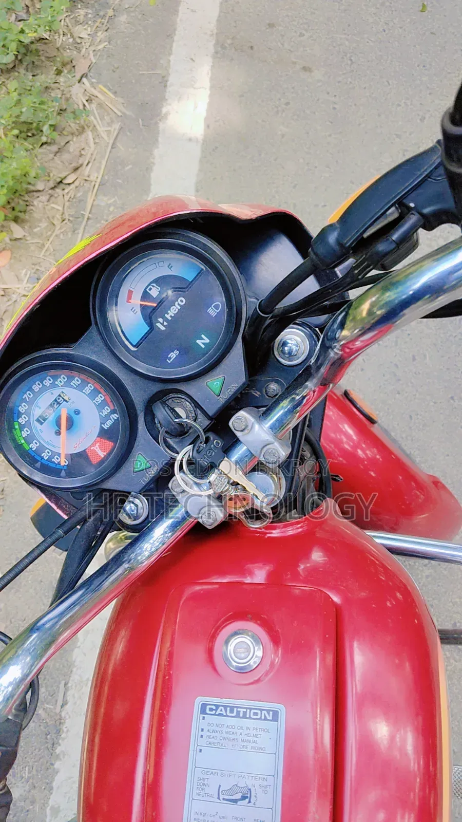 Bajaj Discover 125 2022 Orange