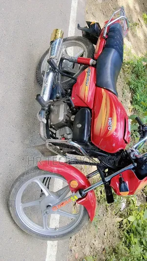 Bajaj Discover 125 2022 Orange
