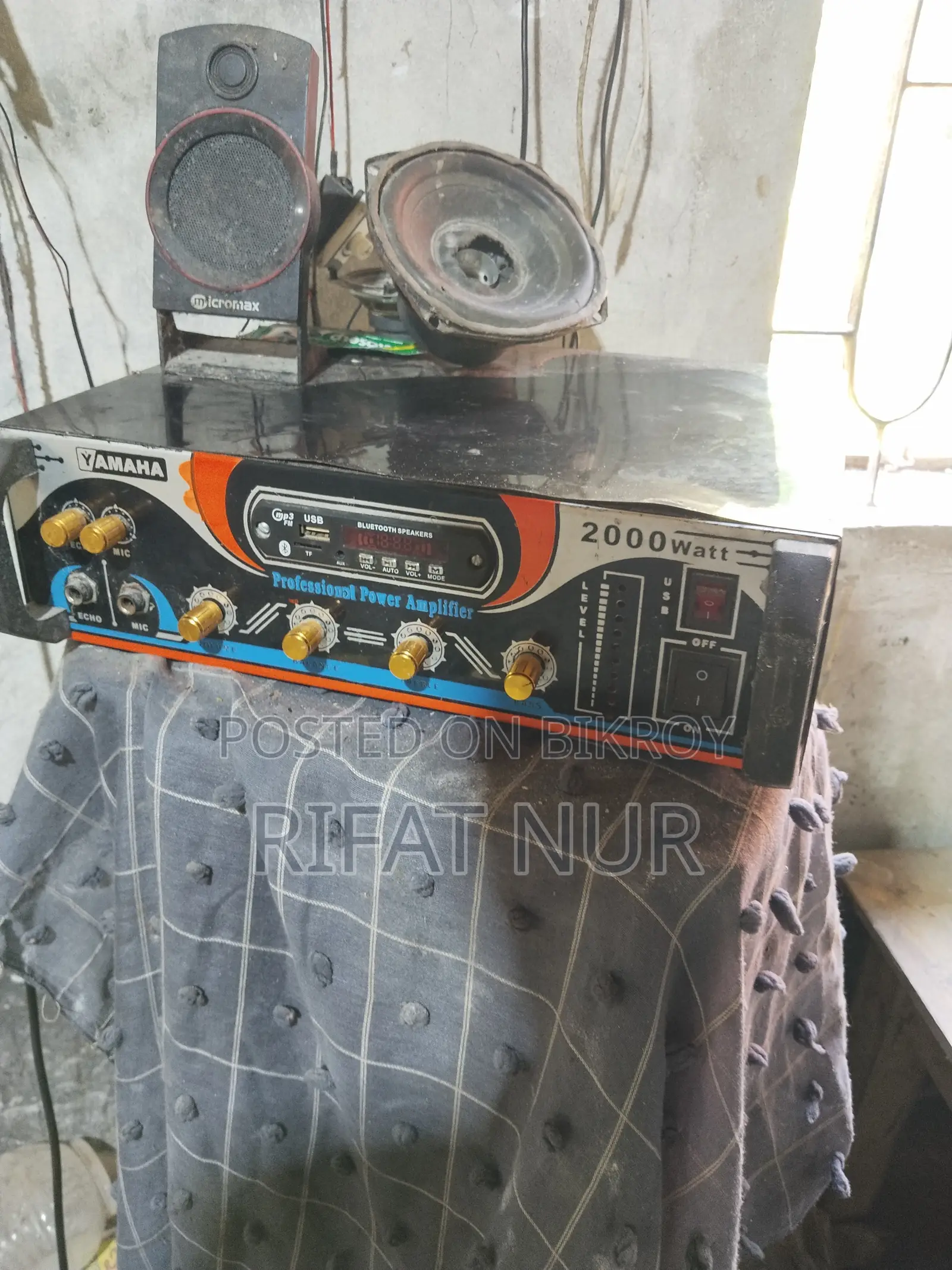 ৪ ট্রেন্ডেস্টারসহ বক্স ১২ ইঞ্চি স্পিকার
