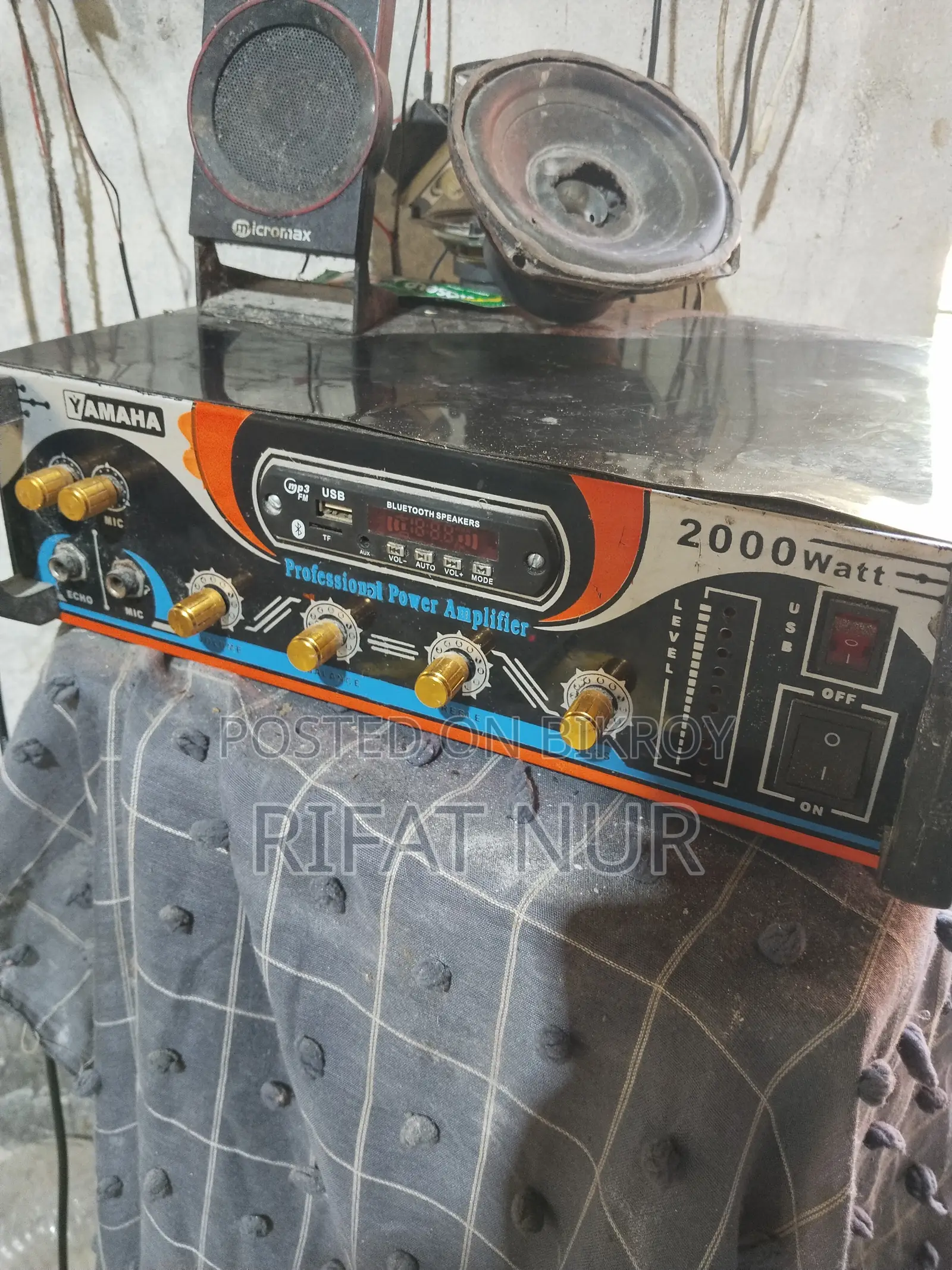 ৪ ট্রেন্ডেস্টারসহ বক্স ১২ ইঞ্চি স্পিকার