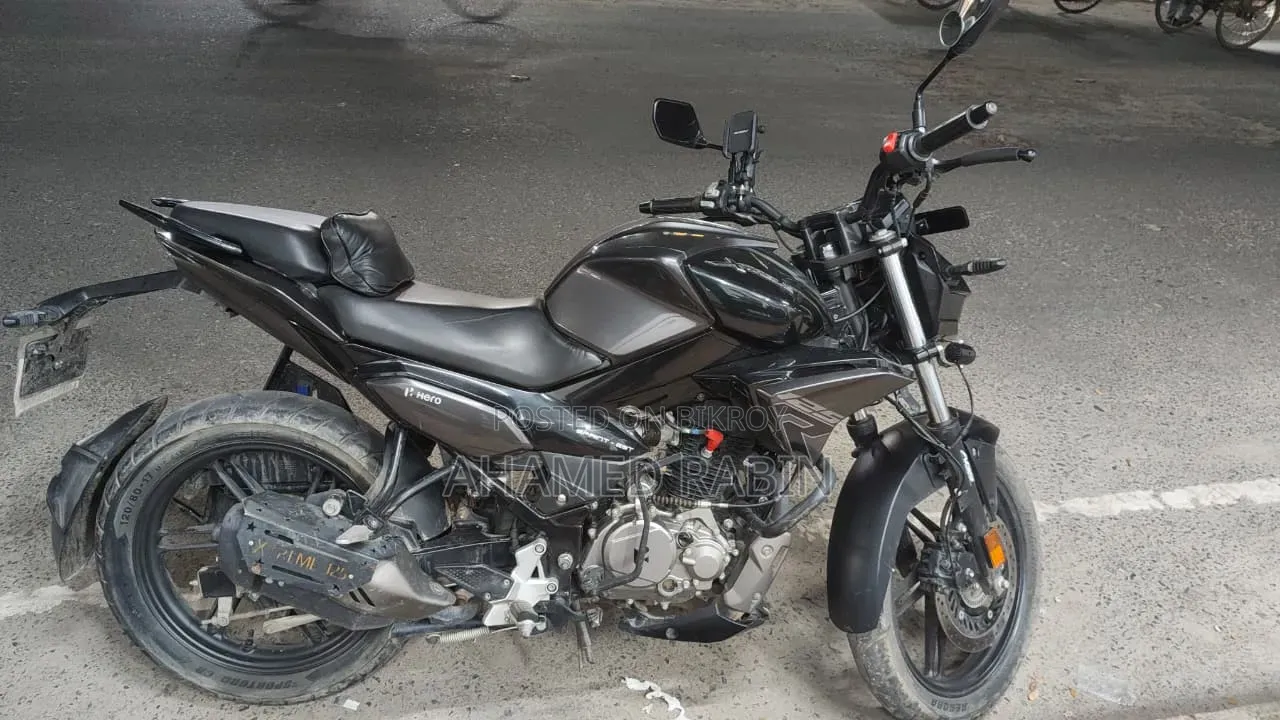 Hero Xtreme 125R 2025 Black