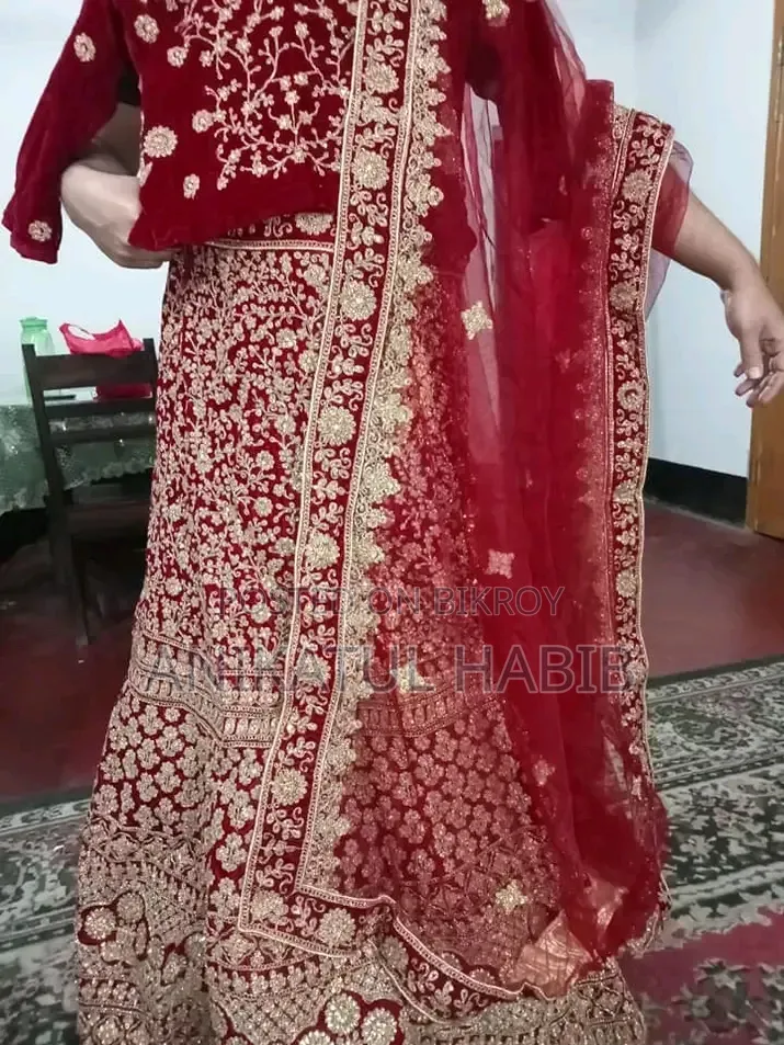 লেহেঙ্গা বিক্রি করা হবে