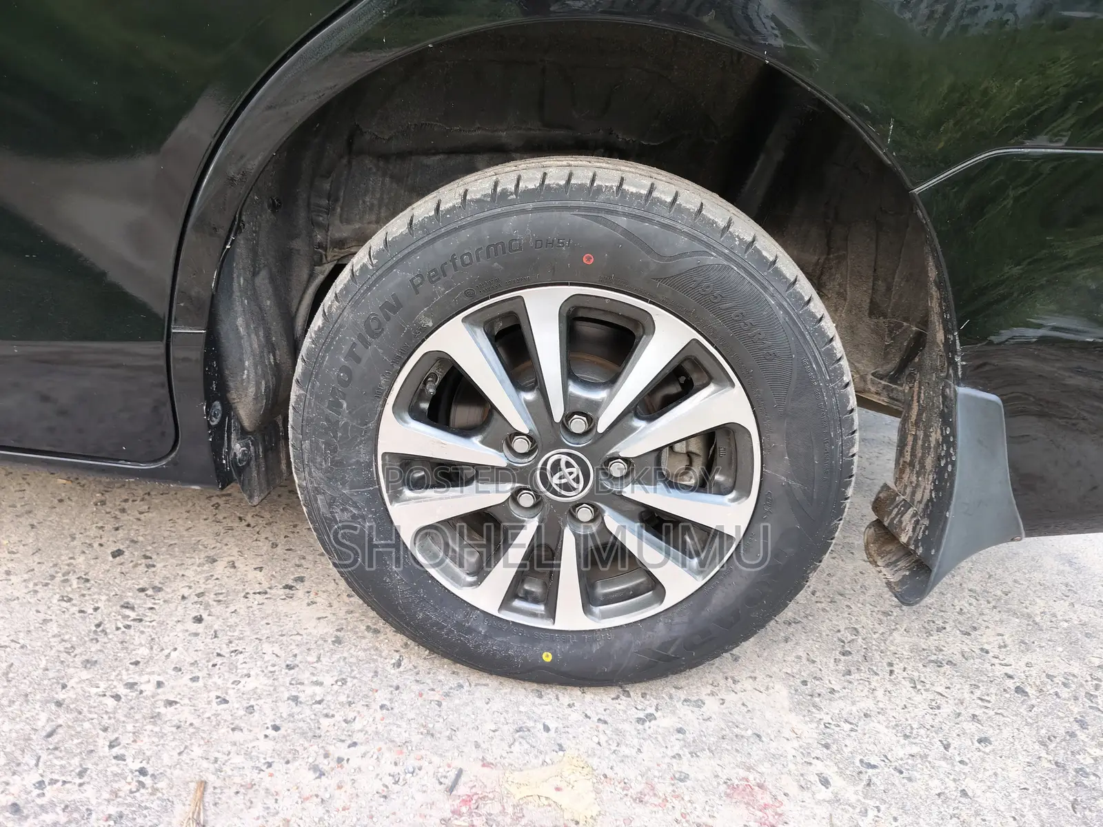 Toyota Noah 1.8 FWD Hybrid (7 seater) 2020 Black