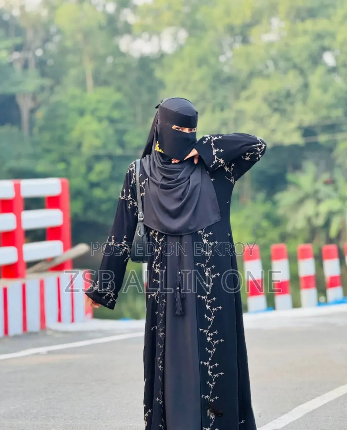 রাজকুমারী কোটি এম্ব্রয়ডারি বোরকা (৩ পার্ট)