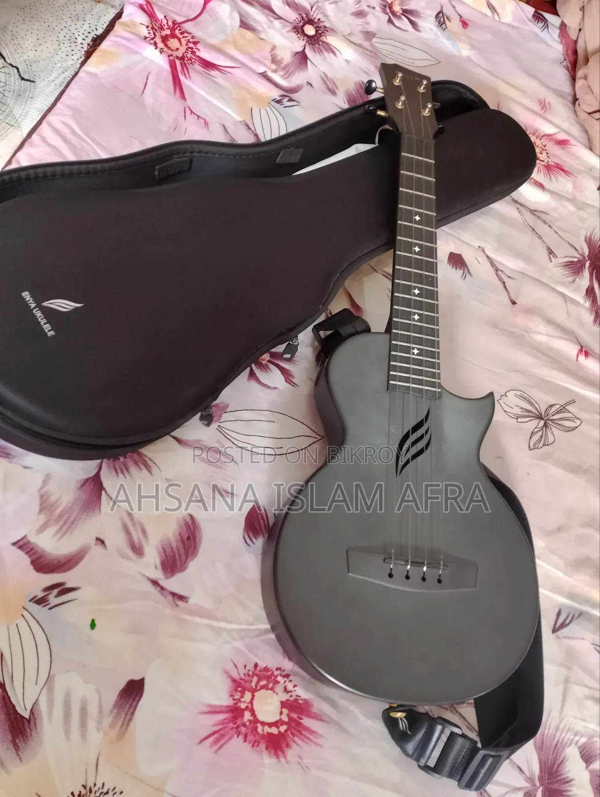 Enya Ukulele