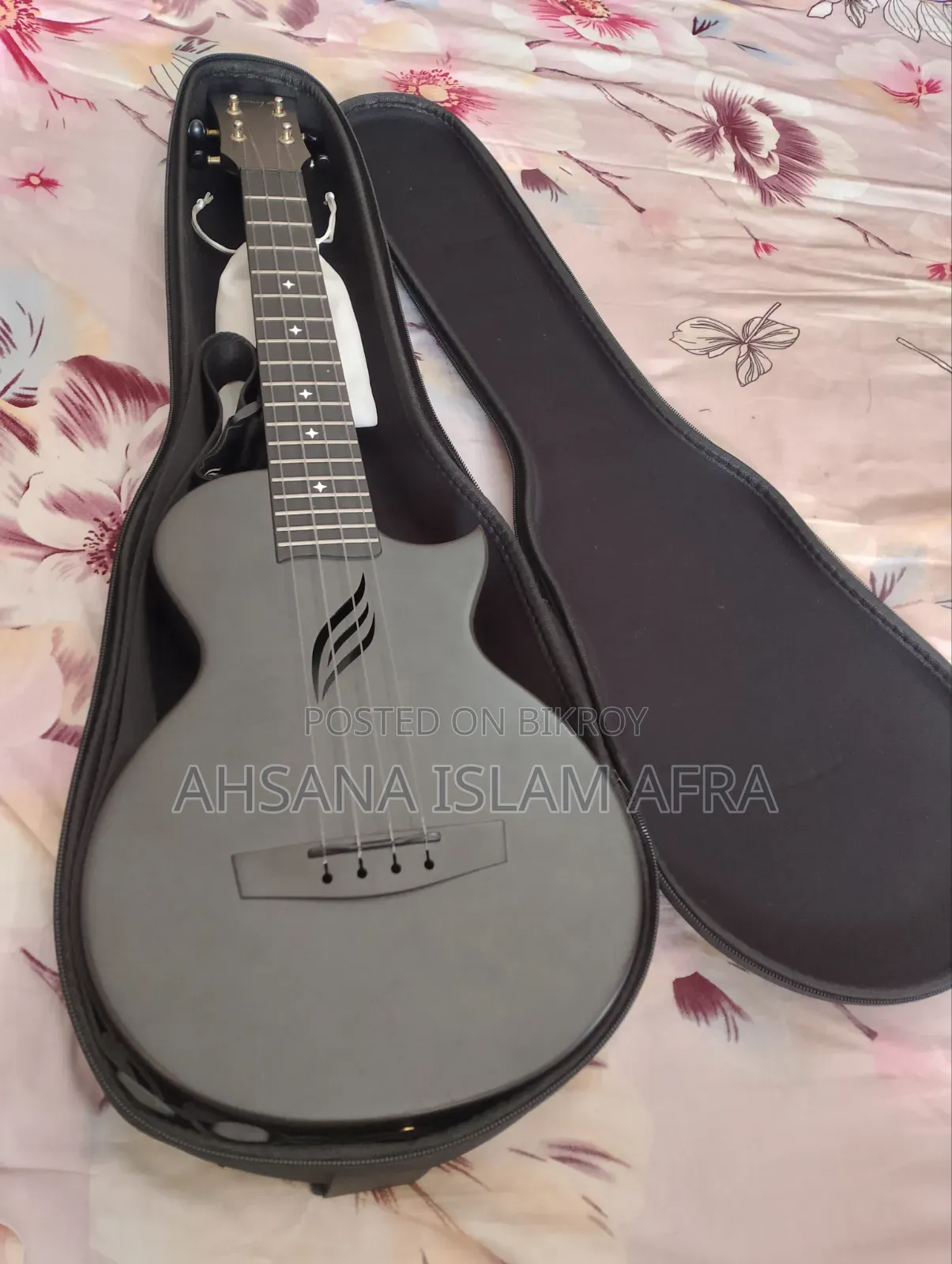 Enya Ukulele