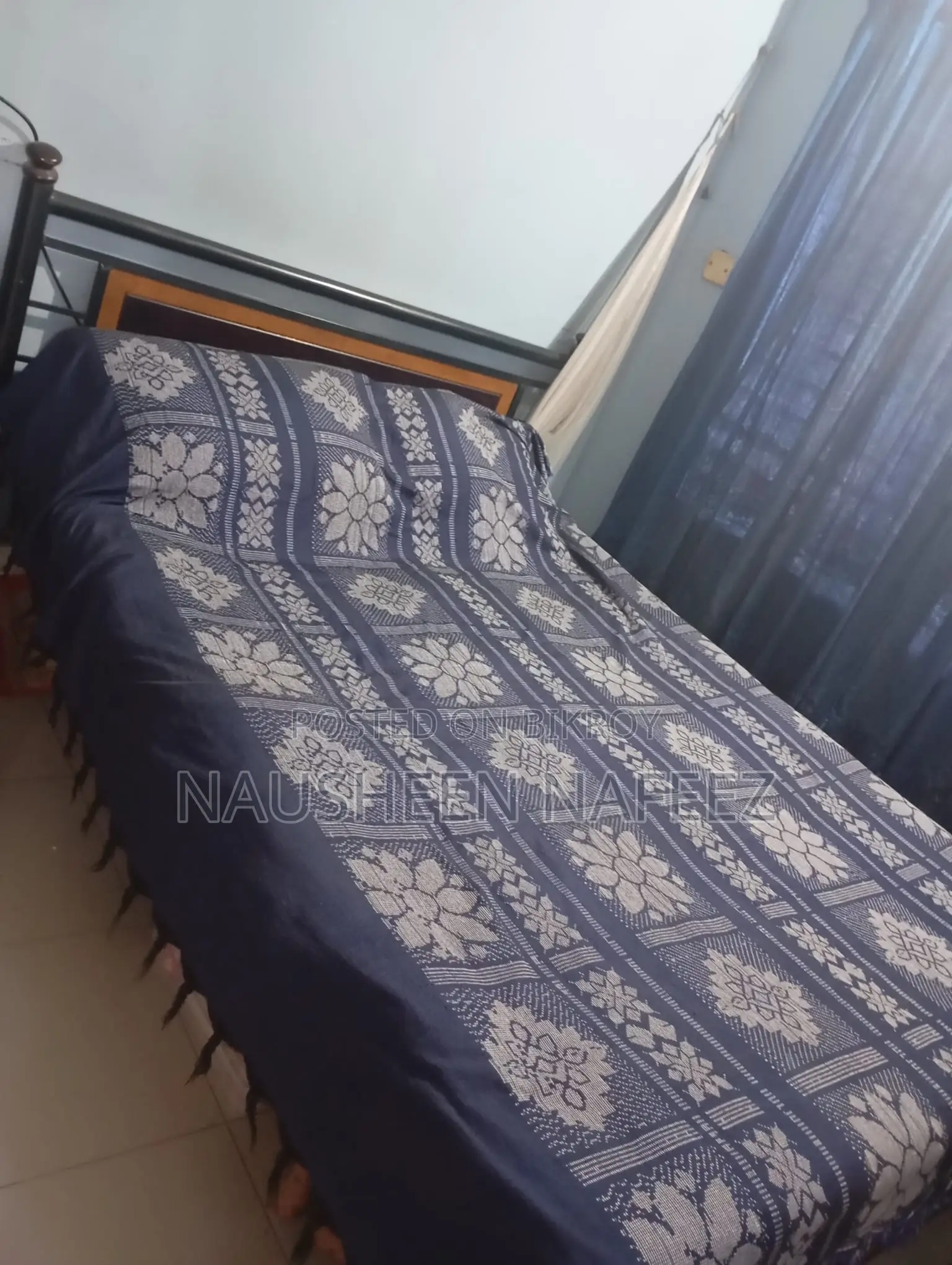 Strong Iron Bed With Minimal Design