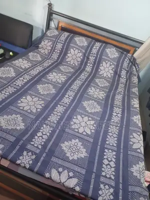 Strong Iron Bed With Minimal Design