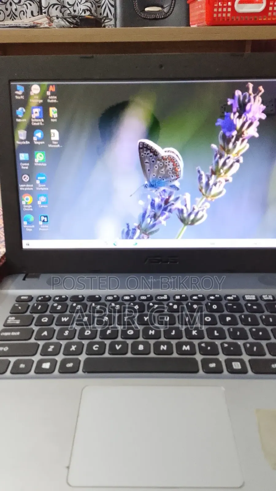 Laptop Asus 4GB Intel Core i3 HDD 1T