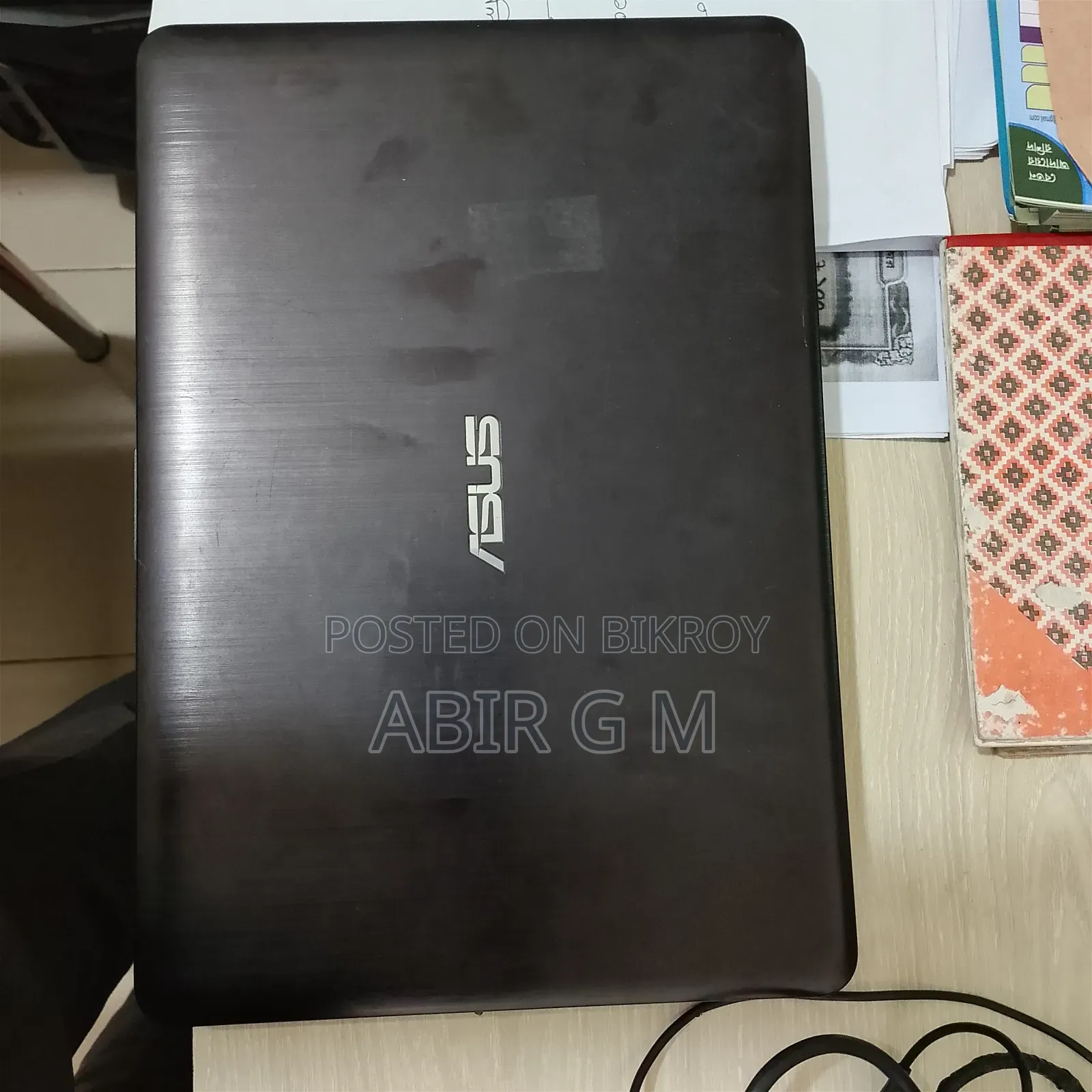 Laptop Asus 4GB Intel Core i3 HDD 1T