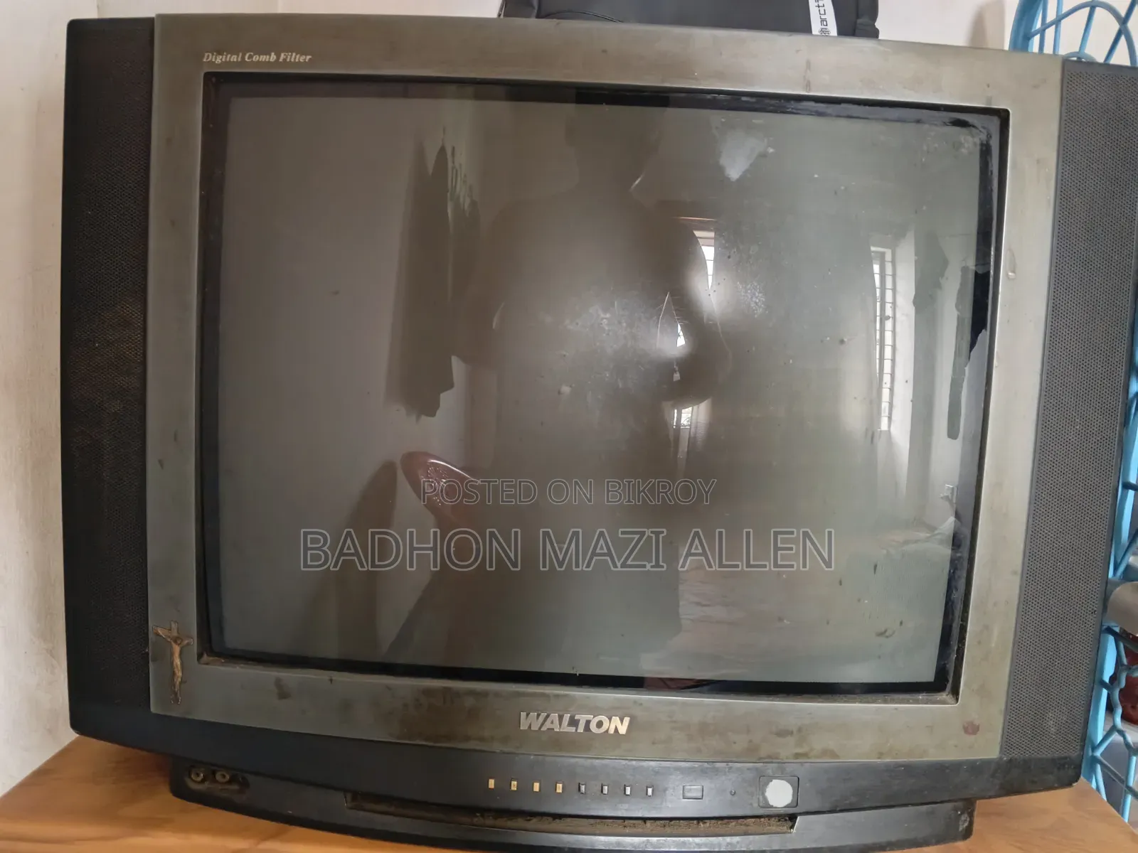 Box TV 24"
