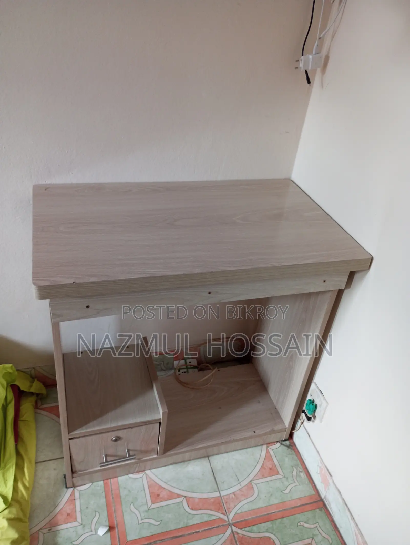 Computer Table (2 Week Used)