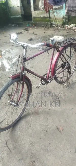 Bajaj Avenger 150 Street 2026 Red