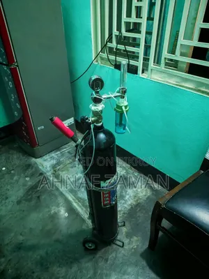Oxygen Cylinder