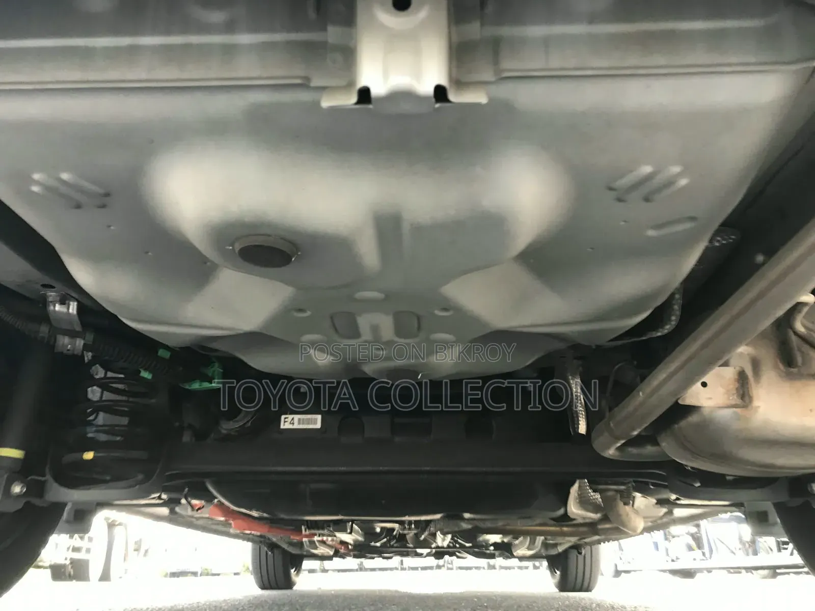 Toyota Corolla Fielder 2021 Silver