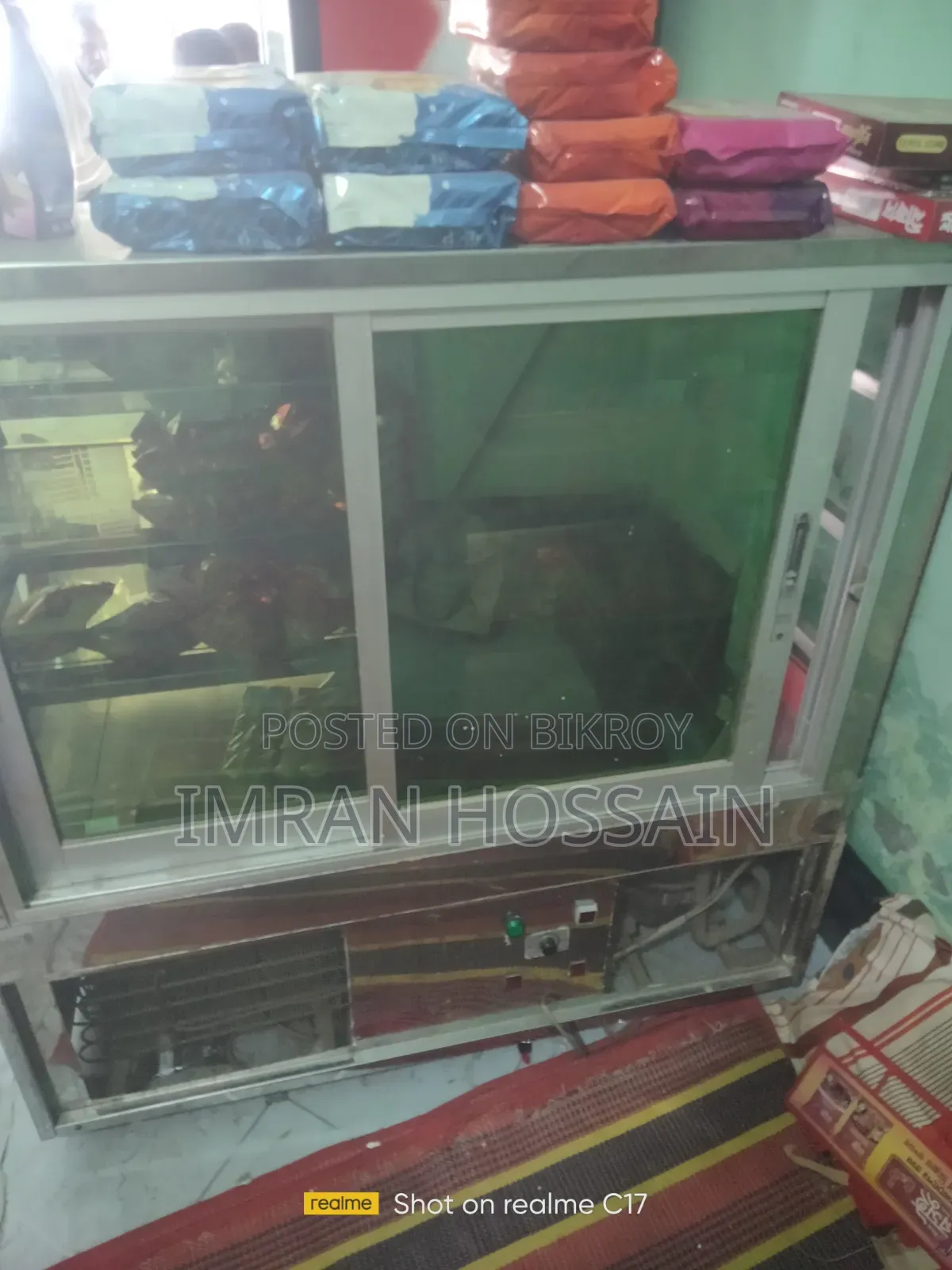 এই ফ্রিজ টি বিক্রয়  করা হবে
