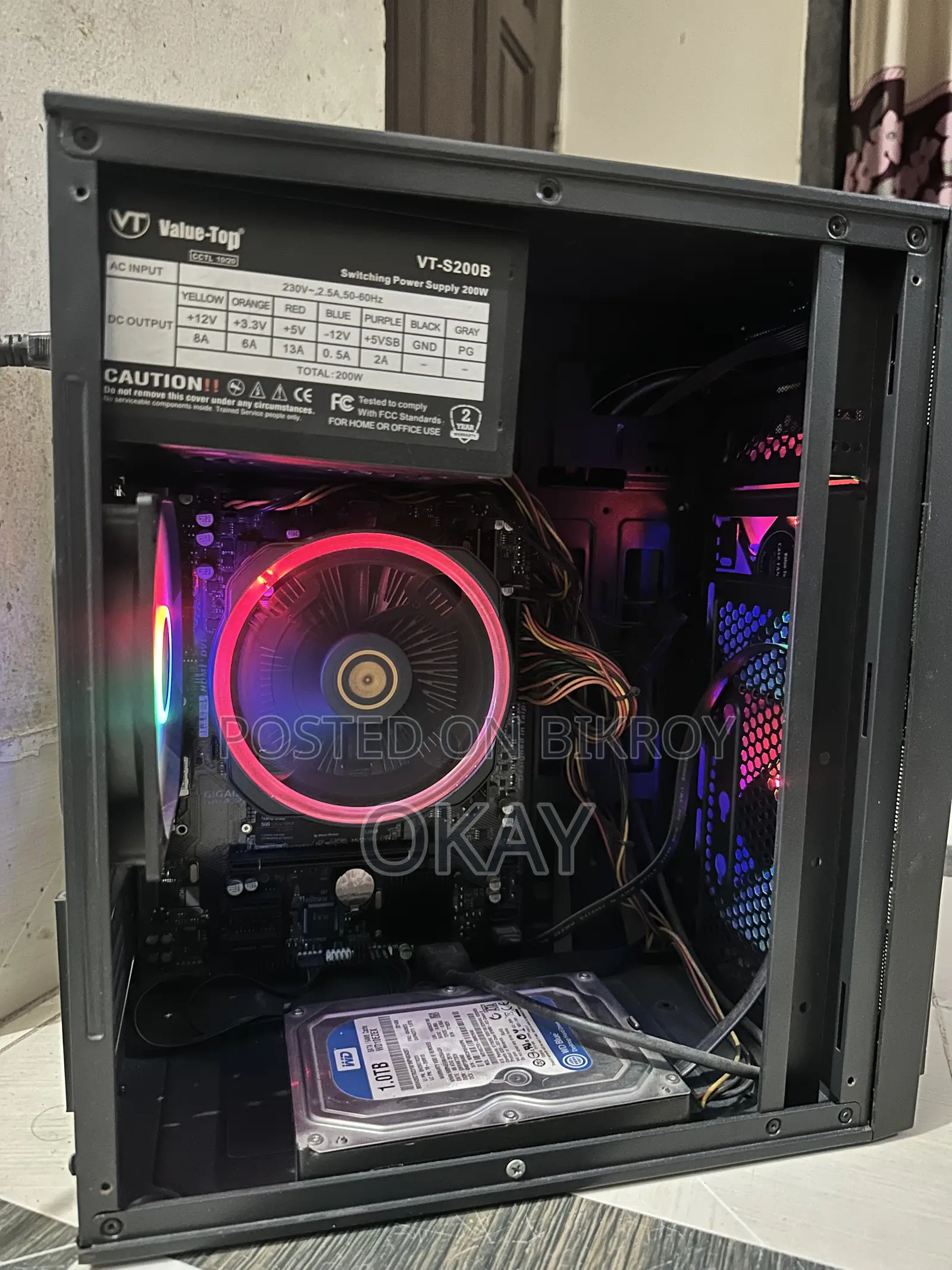 Desktop Computer Fujitsu 8GB AMD HDD+SSD 128GB
