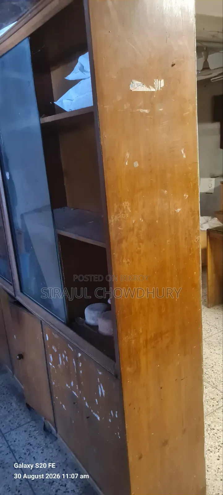 Wooden Showcase or Bookself With Glass