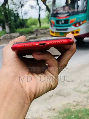 Apple iPhone XR 128 GB Red